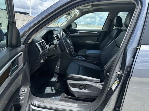 Used 2022 Volkswagen Atlas SE AWD/4WD image 30