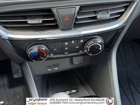 Certified 2025 Buick Encore GX Sport Touring w/ Advanced Technology Package image 19