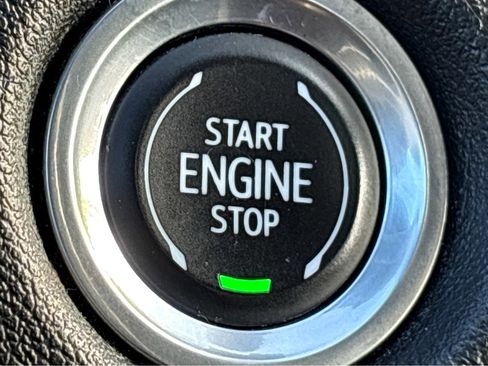 Used 2023 Chevrolet Colorado W/T image 6