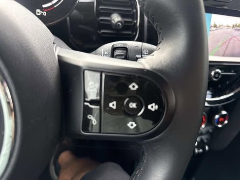 Used 2022 MINI Cooper 2-Door Hardtop image 27