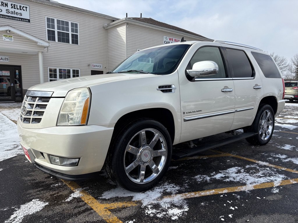 Used 2007 Cadillac Escalade AWD w/ Information Package image 2