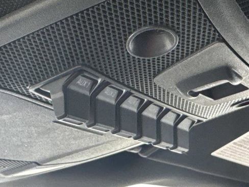 Used 2022 Ford F450 Lariat w/ FX4 Off-Road Package image 23