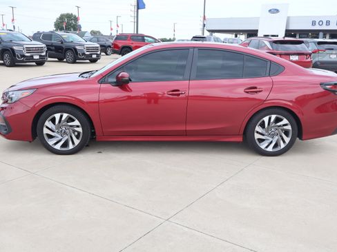Used 2025 Subaru Legacy Limited AWD/4WD image 8