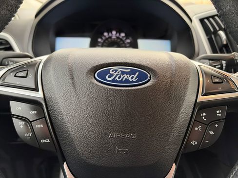 Used 2024 Ford Edge SEL w/ Convenience Package image 30