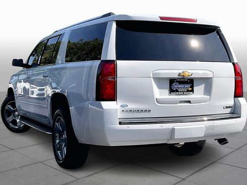 Used 2017 Chevrolet Suburban Premier image 11