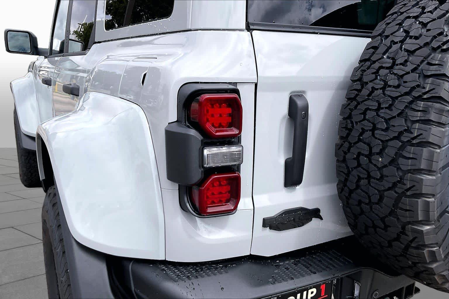 New 2026 Ford Bronco Raptor AWD/4WD image 14