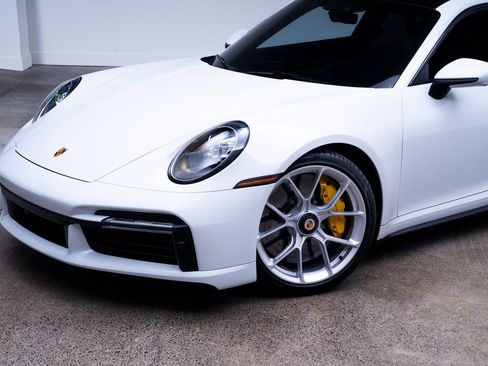 Used 2022 Porsche 911 Turbo S AWD/4WD image 4