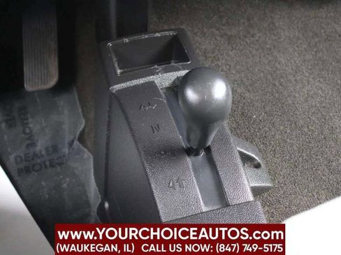 Used 2018 Chevrolet Silverado 1500 Custom w/ Custom Value Package image 26