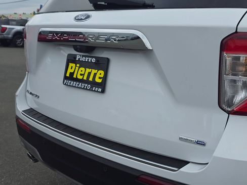 Used 2020 Ford Explorer Limited AWD/4WD image 13