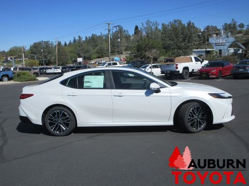 New 2026 Toyota Camry XLE image 2