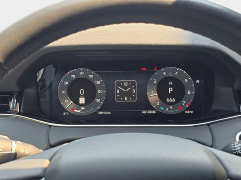 Used 2023 Land Rover Range Rover Evoque R-Dynamic SE AWD/4WD image 22