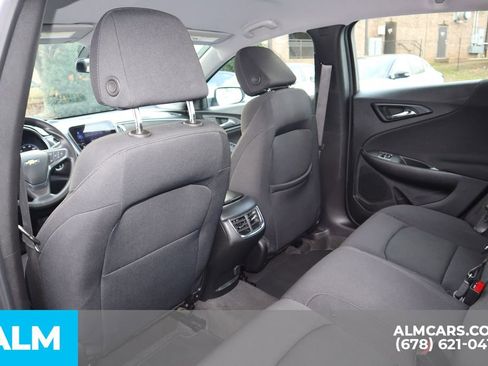 Used 2024 Chevrolet Malibu LT image 17