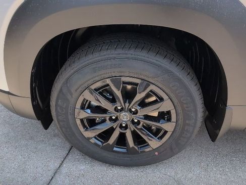 Certified 2025 MAZDA CX-50 AWD 2.5 Hybrid w/ Weather Package image 3