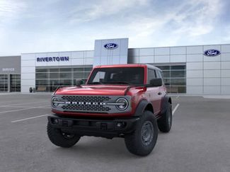 New 2025 Ford Bronco Badlands w/ Sasquatch Package AWD/4WD video 2