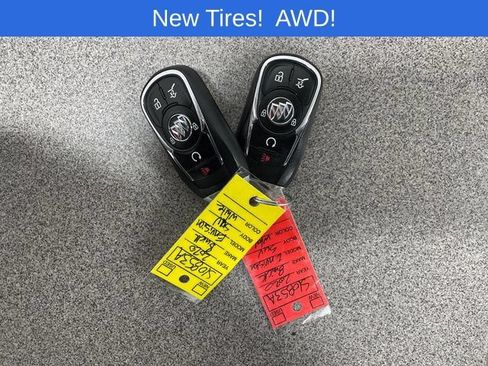 Used 2020 Buick Envision Premium AWD/4WD image 25