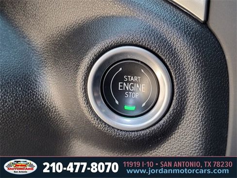 Used 2021 Chevrolet Silverado 2500 LT w/ Convenience Package image 24
