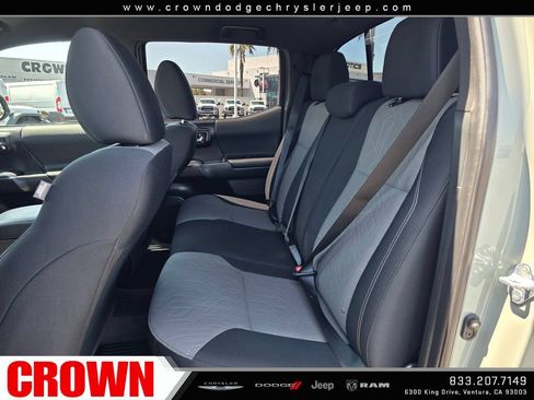 Used 2023 Toyota Tacoma TRD Sport AWD/4WD image 18