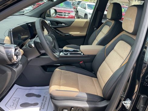 New 2026 Chevrolet Equinox ACTIV w/ Convenience Package III image 3