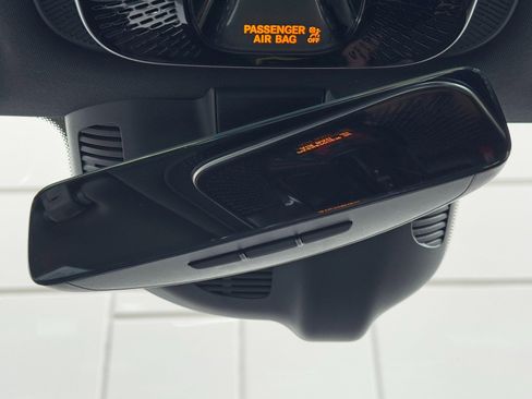 Used 2023 Mercedes-Benz C 43 AMG 4MATIC Sedan image 40