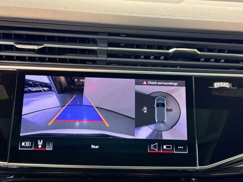 Used 2025 Audi Q7 3.0T Premium Plus w/ Premium Plus Package image 14