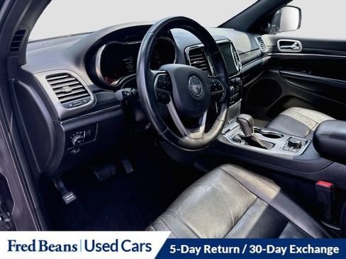 Used 2019 Jeep Grand Cherokee Limited AWD/4WD image 10