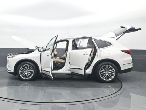 Used 2023 Acura MDX SH-AWD w/ Advance Package image 37