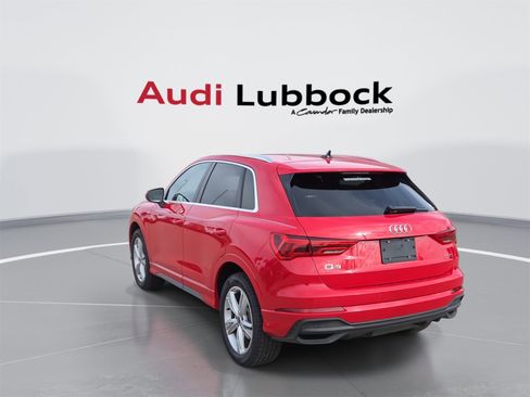 Used 2023 Audi Q3 2.0T Premium w/ 19" Wheel Package image 7