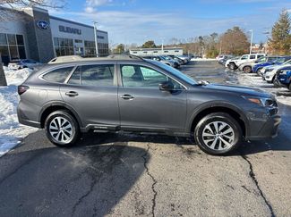 Used 2022 Subaru Outback Premium video 2