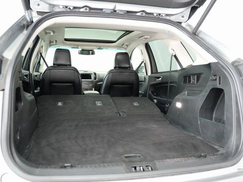 Used 2020 Ford Edge SEL w/ Convenience Package image 34