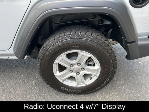 Certified 2022 Jeep Wrangler Unlimited Sport image 11