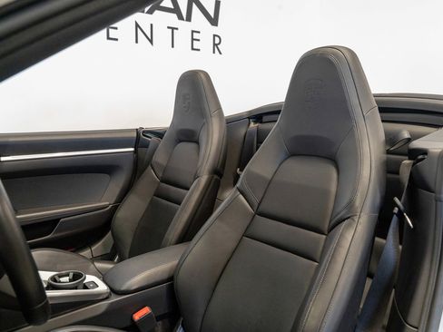 Used 2020 Porsche 911 Carrera S RWD image 5