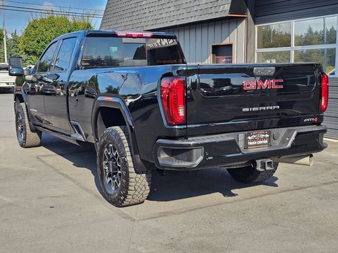 Used 2022 GMC Sierra 3500 AT4 w/ AT4 Premium Plus Package AWD/4WD image 3