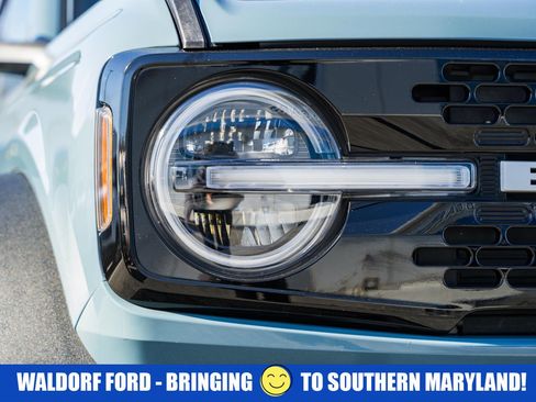 Used 2022 Ford Bronco Wildtrak image 11