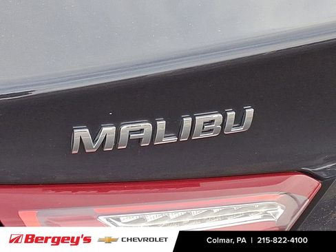Used 2022 Chevrolet Malibu LT image 33