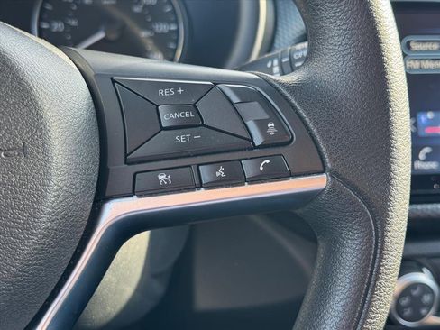 Certified 2024 Nissan Kicks SV image 17