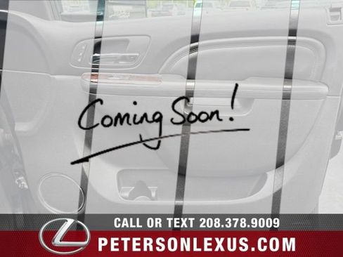 Used 2012 GMC Sierra 2500 Denali w/ Suspension Package, Off-Road AWD/4WD image 12