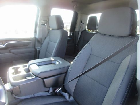 New 2026 GMC Sierra 2500 SLE w/ SLE Value Package; image 15