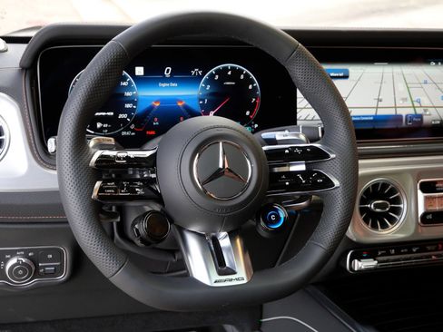 Used 2026 Mercedes-Benz G 63 AMG 4MATIC image 12