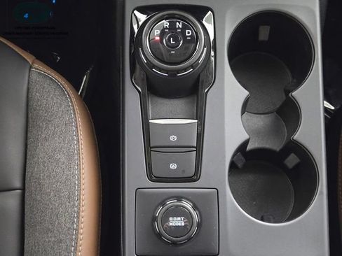 Used 2024 Ford Bronco Sport Outer Banks w/ Tech Package AWD/4WD image 27