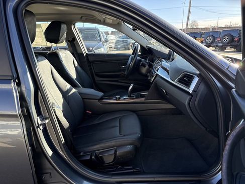 Used 2016 BMW 320i xDrive Sedan image 27