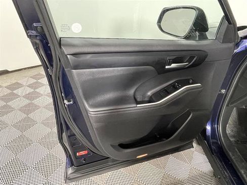 Used 2023 Toyota Highlander XSE image 20