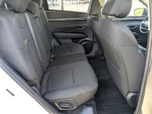 Used 2022 Hyundai Tucson SEL w/ Convenience Package image 18