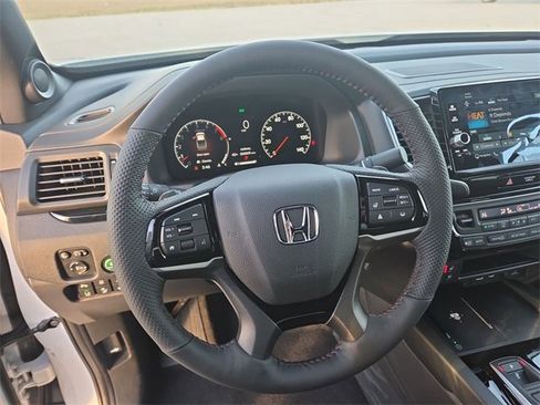 New 2026 Honda Ridgeline Black Edition image 22