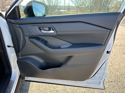 New 2026 Nissan Rogue SV image 14