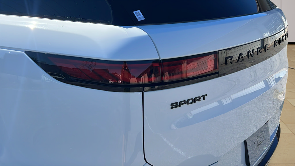 New 2027 Land Rover Range Rover Sport Battersea AWD/4WD image 12