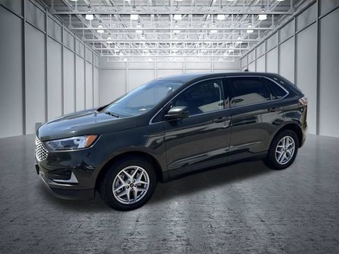 Used 2024 Ford Edge SEL AWD/4WD image 4