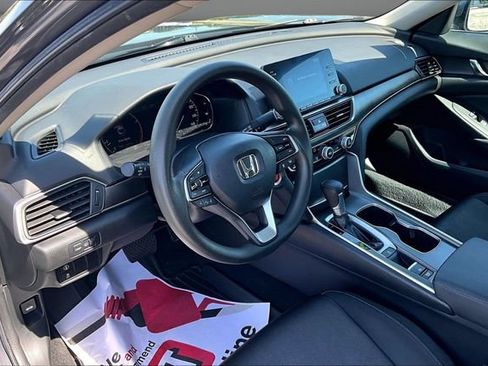 Used 2019 Honda Accord LX image 16