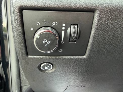 Used 2019 Jeep Grand Cherokee SRT w/ Trailer Tow Group IV AWD/4WD image 17
