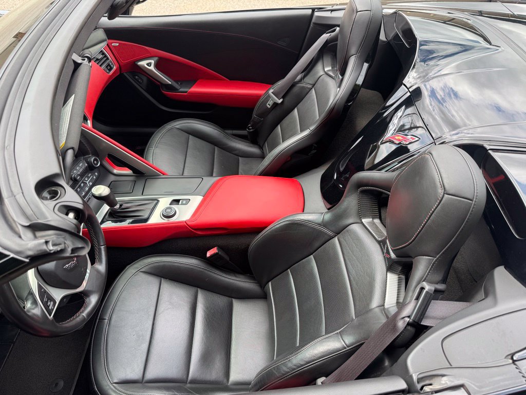 Used 2014 Chevrolet Corvette Stingray Convertible w/ 3LT Preferred Equipment Group RWD image 15