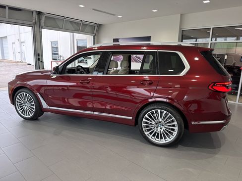 New 2026 BMW X7 xDrive40i image 5